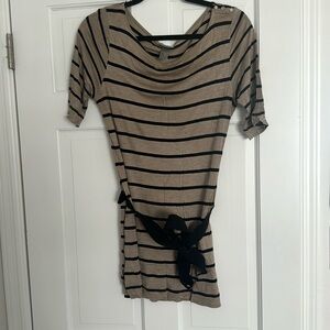 H&M striped top!
